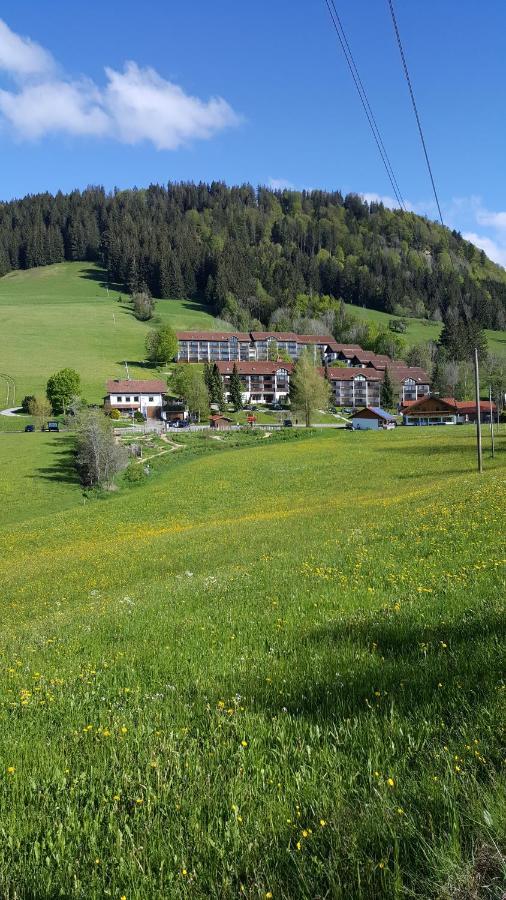 Fewo Friado Im Ferienpark Oa - Ohne Zusatzkosten Nach Anreise - Mit Hallenbad, W-Lan, Pkw-Garage, Kurtaxe Mit Allgaeu-Walser-Pass, Bett- Und Handtuch-Waesche Sowie End-Reinigung Missen Wilhams Bagian luar foto